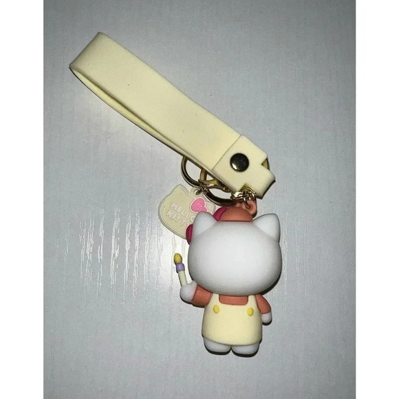 New Hello Kitty painter keychain. - Picture 3 of 3